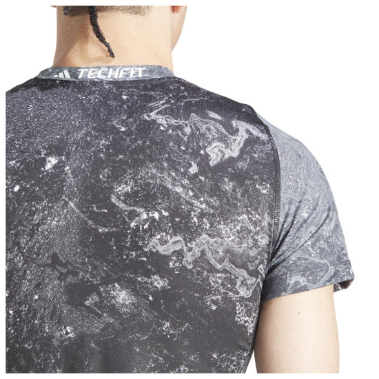 Adidas Ανδρική κοντομάνικη μπλούζα TF AOP Tee Adidas Ανδρική κοντομάνικη μπλούζα TF AOP Tee